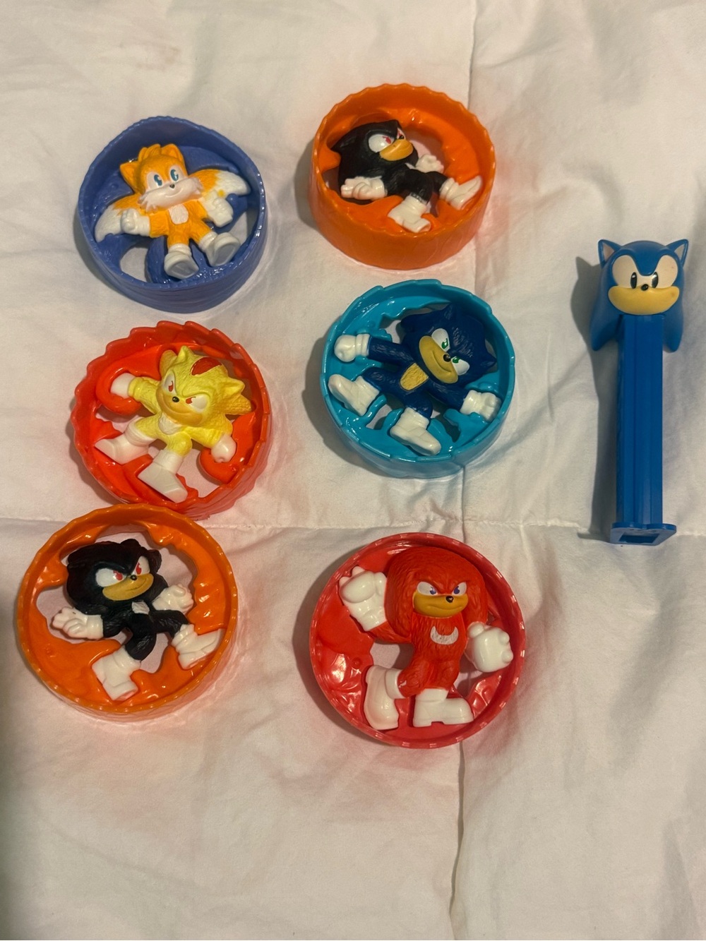 Sonic the Hedgehog McDonalds toys and 1 Sonic Pez Dispenser